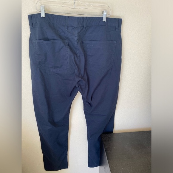 Faherty Men’s Movements Five Pocket Pants Navy Size 38 Lightweight Business Wear - Picture 4 of 10
